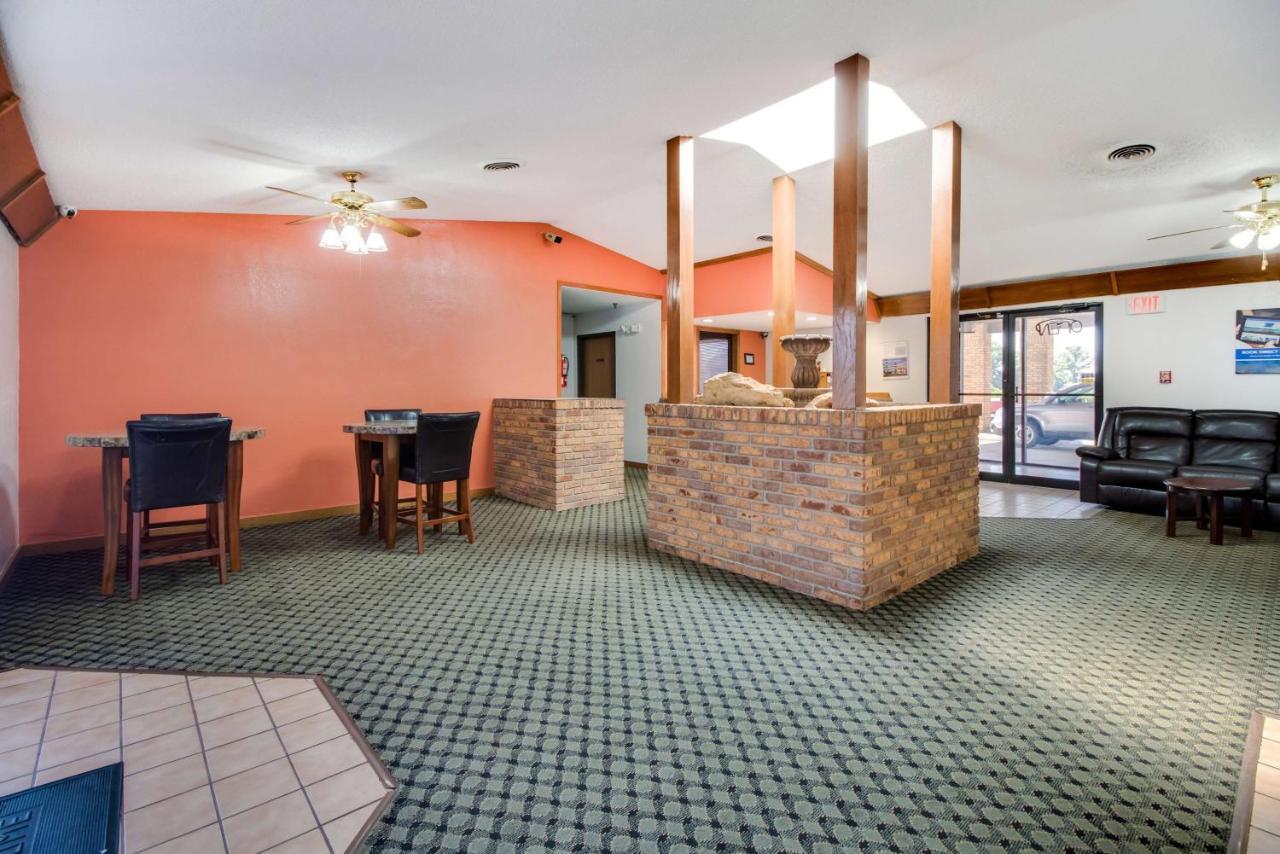 Motel 6-Marion, Il Luaran gambar