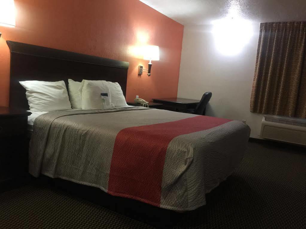 Motel 6-Marion, Il Luaran gambar